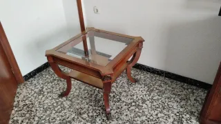 Mesa Clásica Madera y Cristal