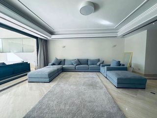 Casa adosada en alquiler en Nagüeles Alto en Marbella