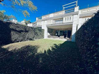Casa adosada en alquiler en Nagüeles Alto en Marbella