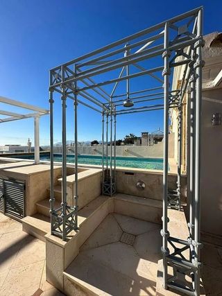 Casa adosada en alquiler en Nagüeles Alto en Marbella