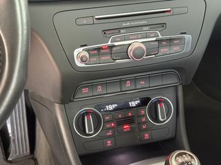 Audi Q3 Black line edition 2.0 TDI 110kW (150CV)
