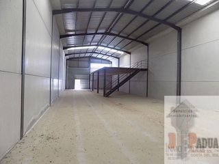Nave industrial en alquiler en Campillos