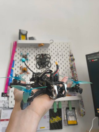 Drones FPV Montaje y Reparación