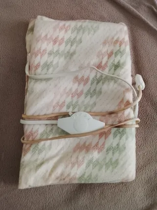 Manta Eléctrica Mando Regulable