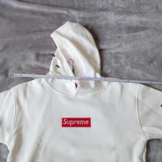 Felpa con cappuccio logo rosso - Bianca - Taglia M