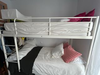 Litera Ikea Blanca sin colchones