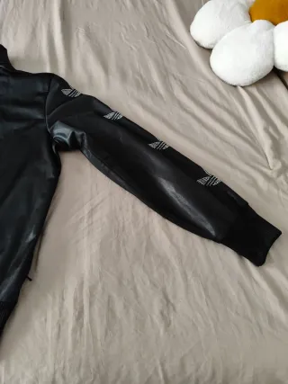 Sudadera Adidas Negra con Brillantes