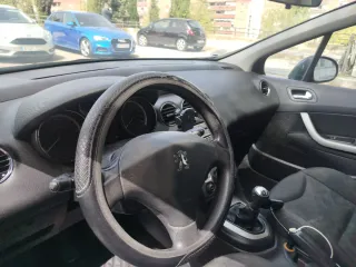 Peugeot 308 del año 2009