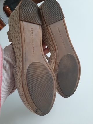 Sandali Tommy Hilfiger beige zeppa