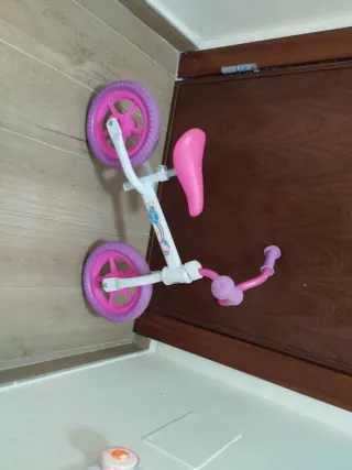 Bici de equilibrio rosa para niñas