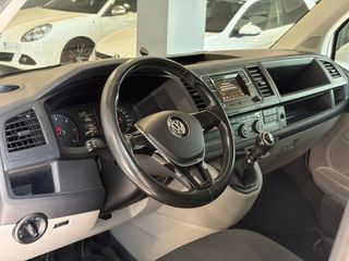 Volkswagen Caravelle Trendline Corto 2.0 TDI 150cv