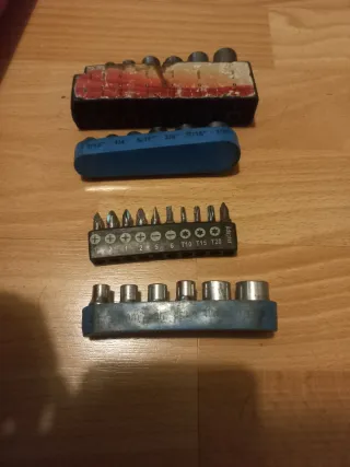 Taladro Atornillador Maktec 14.4V + Cargador