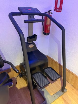 Máquina Escalera Step Sportstech