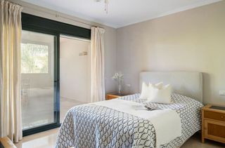 Piso en venta en Nueva Andalucía centro en Marbella