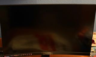 Monitor Gaming MSI Optix G24C 24 144Hz Curvo