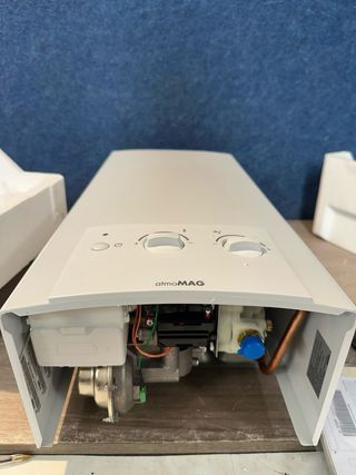 Calentador Vaillant ATMOMAG GLP 11L