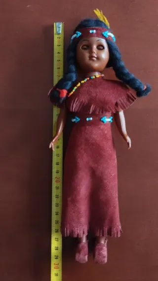 Muñeca Vintage Nativa Americana