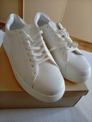 Zapatillas Zara Blancas