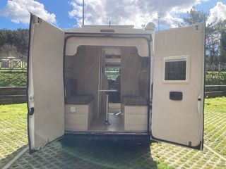 Peugeot Boxer camper/autocararavana. Motor 12/24