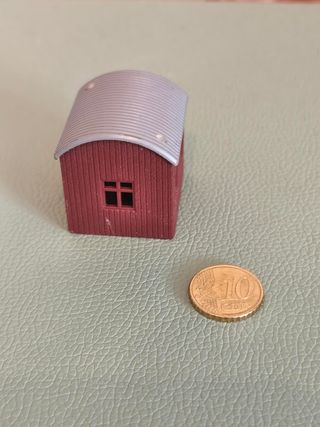 Casetta per plastico ferroviario treno