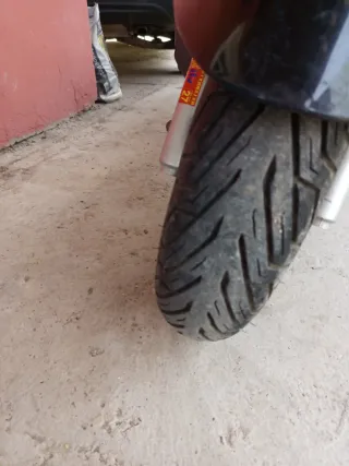 Suzuki Burgman 125 2008 Negra