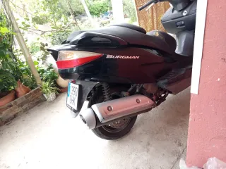 Suzuki Burgman 125 2008 Negra