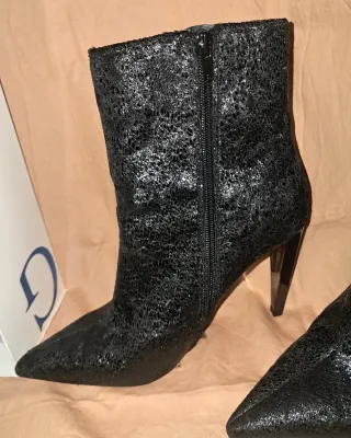 Botines Guess Tacón Alto Cremallera Talla 40