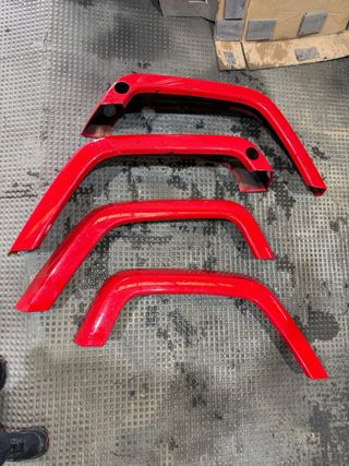 Aletines Guardabarros Jeep Wrangler JK Rojos