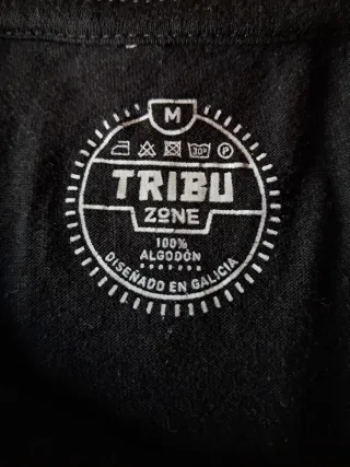 Camiseta Tribu Zone Calavera con Auriculares