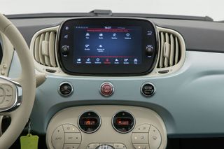 Fiat 500 1.0 MHEV 70CV Dolcevita ECO