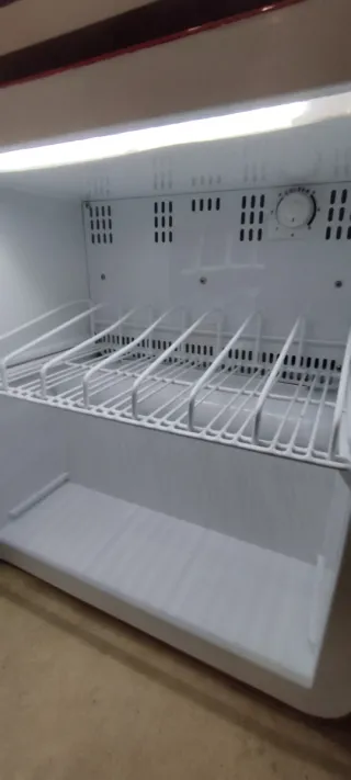 Nevera Coca-Cola Roja