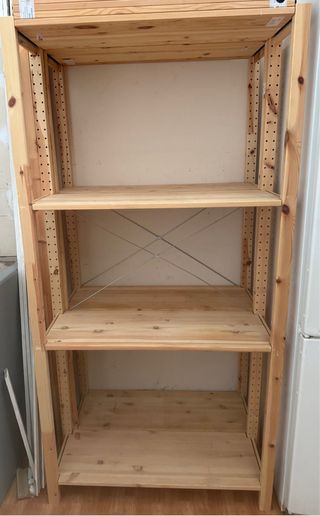 2 Estanterías de madera