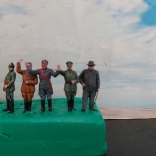 2. Personajes historicos IIGM escala 1:72
