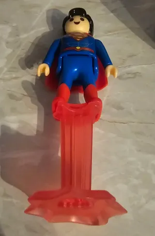 Playmobil Superman con base