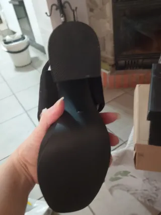 Zapatos de tacón negros