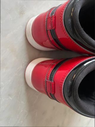 Air Jordan 1 High Rojo/Negro Talla 39