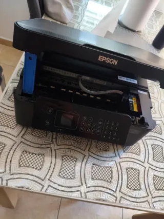 Impresora Epson WF-2810 Wi-Fi
