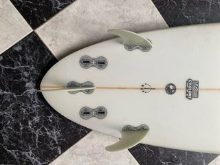 Tabla de surf Full&Cas