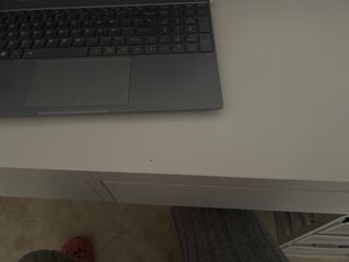 Escritorio MICKE blanco 142x50 cm