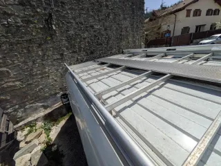 Baca furgoneta L2H2 en muy buen estado.