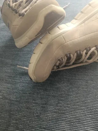 Zapatillas Skechers Beige y Marrón