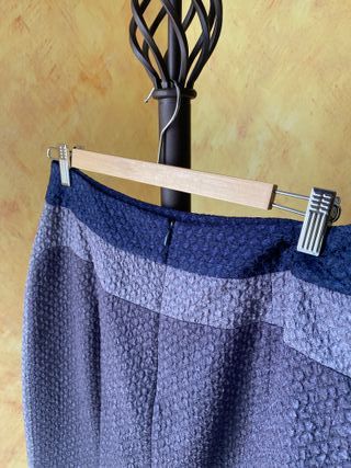 Falda Adolfo Dominguez azul y morada
