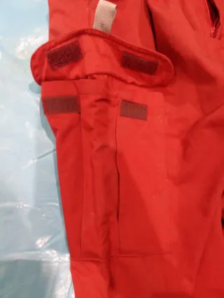 Pantalón de trabajo rojo