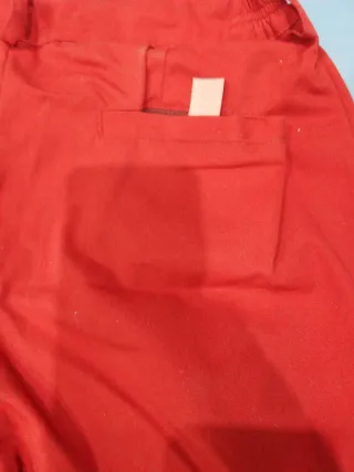 Pantalón de trabajo rojo