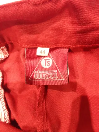 Pantalón de trabajo rojo