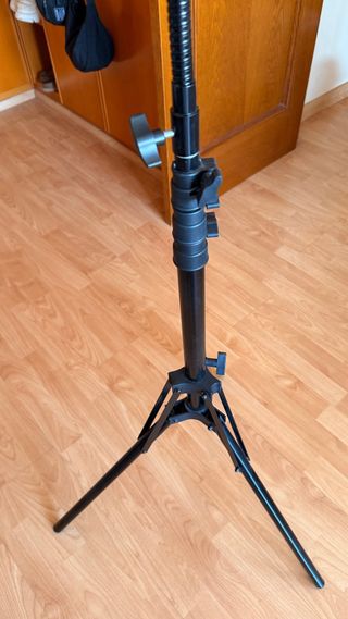 Aro de Luz Neewer con Trípode