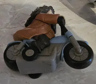 Statua Hagrid su Moto