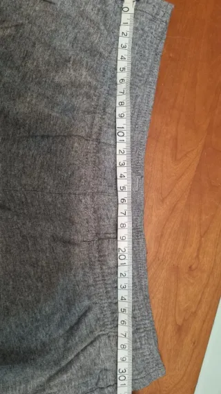 Pantalón corto Puma gris