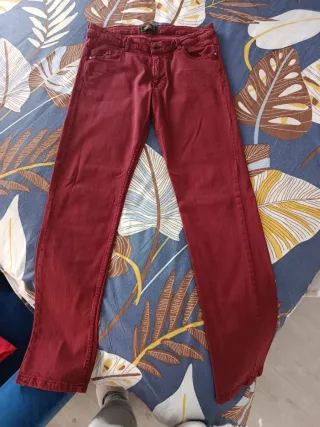 Pantalón Springfield Talla 42  Color Burdeos
