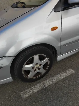 Nissan Almera 2002